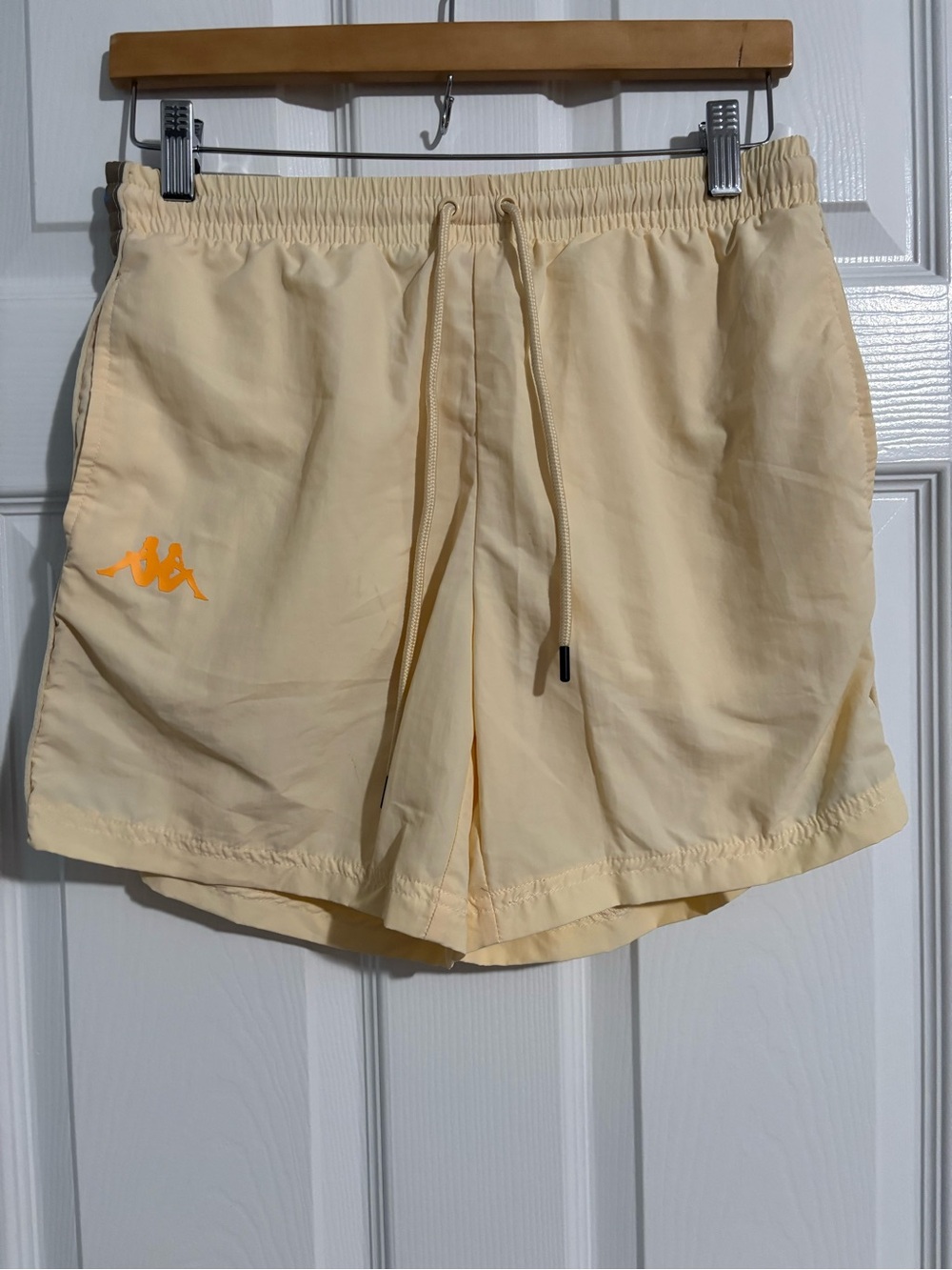 Kappa Men’s Light Yellow Swim/Active Shorts Size M